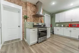 283 Dr Martin Luther King J, Newark, NJ 07102 - Photo 12