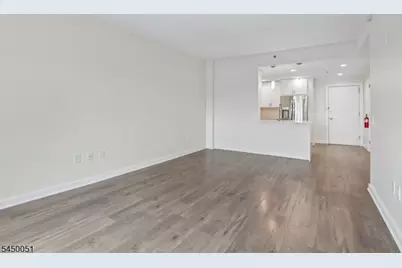 1 Carriage City Plz #1405, Rahway, NJ 07065 - Photo 8