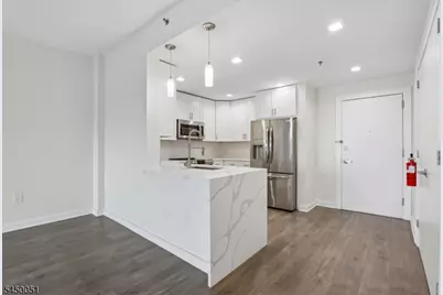 1 Carriage City Plz #1405, Rahway, NJ 07065 - Photo 6
