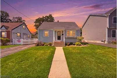 119 Ploch Rd, Clifton, NJ 07013 - Photo 2