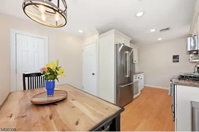 119 Ploch Rd, Clifton, NJ 07013 - Photo 10
