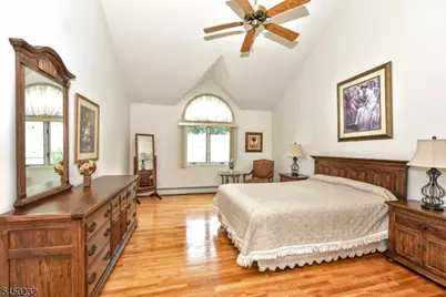 13 Bryan Ct, Wayne, NJ 07470 - Photo 16