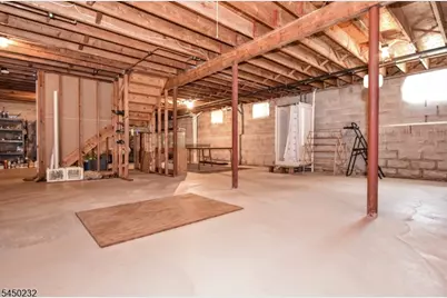 13 Bryan Ct, Wayne, NJ 07470 - Photo 24