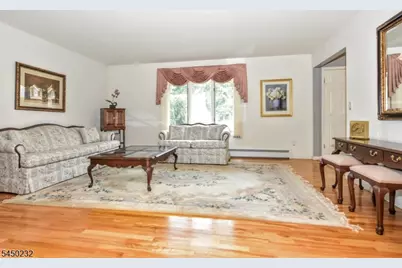 13 Bryan Ct, Wayne, NJ 07470 - Photo 6