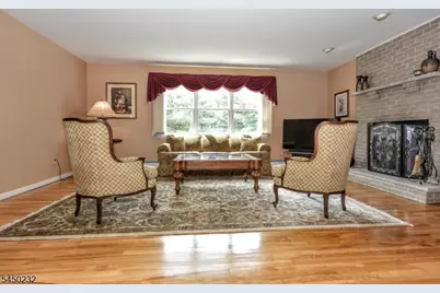 13 Bryan Ct, Wayne, NJ 07470 - Photo 8