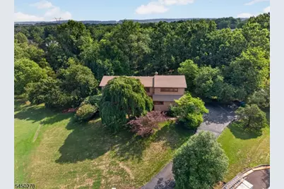 324 Eileen Way, Bridgewater, NJ 08807 - Photo 2
