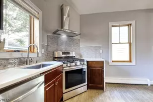 101 Carlton Ave, East Rutherford, NJ 07073 - Photo 6