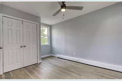 101 Carlton Ave, East Rutherford, NJ 07073 - Photo 18