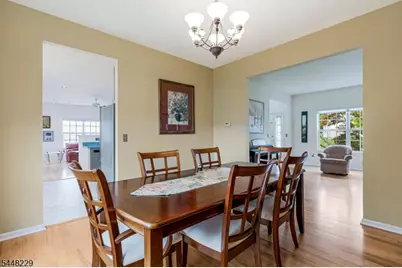 19 Heinrick Way, Bridgewater Twp., NJ 08807 - Photo 14
