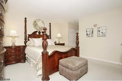 73 Konight Ct, Mahwah, NJ 07430 - Photo 14