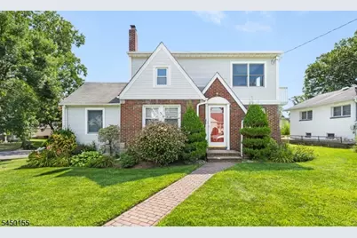 4 Fitzgerald Ave, Clifton, NJ 07011 - Photo 2