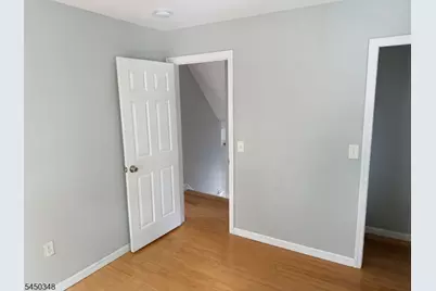 16 Wills Pl, Irvington, NJ 07111 - Photo 12
