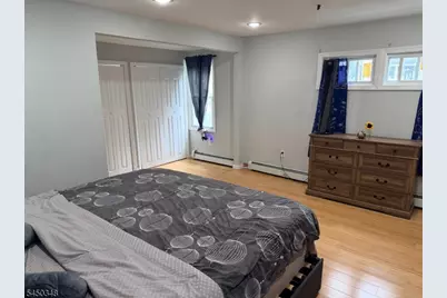 16 Wills Pl, Irvington, NJ 07111 - Photo 8