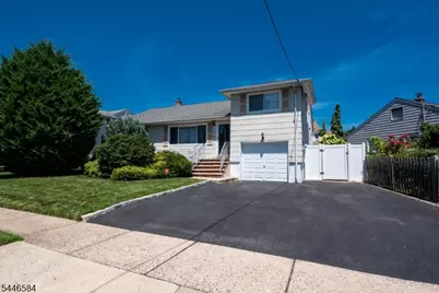 44 Lorrie Ln, Clifton, NJ 07012 - Photo 2