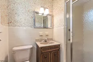 2 Poplar Way, Cranford Township, NJ 07016 - Photo 18