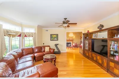 5 Raine Tree Ct, Kinnelon, NJ 07405 - Photo 14