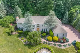5 Raine Tree Ct, Kinnelon, NJ 07405 - Photo 1