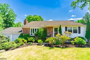 42 Sandy Hill Rd, Westfield, NJ 07090 - Photo 2