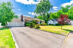 42 Sandy Hill Rd, Westfield, NJ 07090 - Photo 4