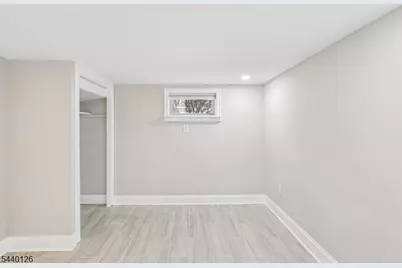 423 E Lincoln Ave, Roselle Park, NJ 07204 - Photo 16