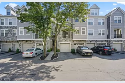 107 Brittany Ct, Clifton, NJ 07013 - Photo 1