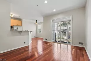 107 Brittany Ct, Clifton, NJ 07013 - Photo 6