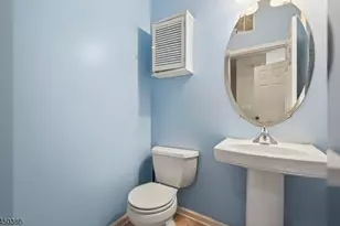 107 Brittany Ct, Clifton, NJ 07013 - Photo 12