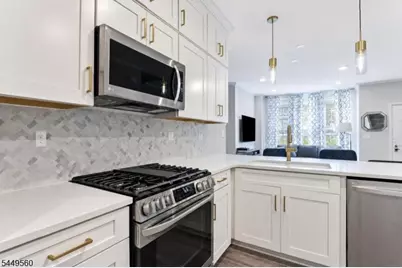 78 Leahy Dr, Wood Ridge, NJ 07075 - Photo 8