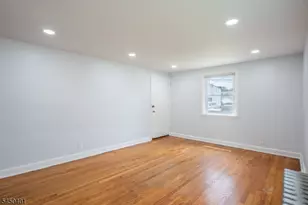 18 E 7th St, Clifton, NJ 07011 - Photo 2