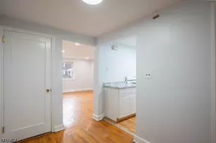 18 E 7th St, Clifton, NJ 07011 - Photo 10