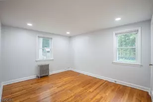 18 E 7th St, Clifton, NJ 07011 - Photo 8
