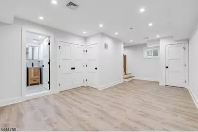 18 University Ave, Chatham, NJ 07928 - Photo 36