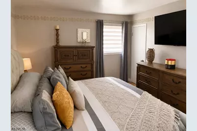 728 Taft Ave, North Plainfield, NJ 07063 - Photo 16