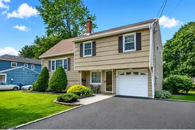 728 Taft Ave, North Plainfield, NJ 07063 - Photo 2