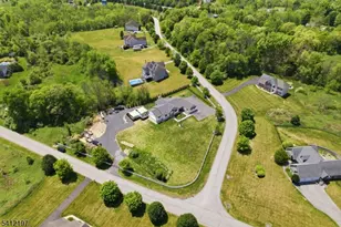 27 Sterling Dr, Wantage, NJ 07461 - Photo 10