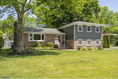 6 Woodbine Cir, New Providence, NJ 07974 - Photo 44