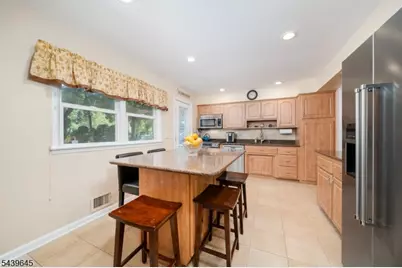 6 Woodbine Cir, New Providence, NJ 07974 - Photo 18