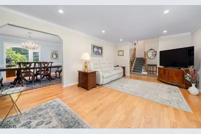 6 Woodbine Cir, New Providence, NJ 07974 - Photo 20
