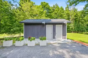 142 Gunn Rd, Frankford Township, NJ 07826 - Photo 10
