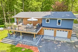 142 Gunn Rd, Frankford Township, NJ 07826 - Photo 16