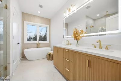 23 Carlisle Dr, Livingston, NJ 07039 - Photo 18