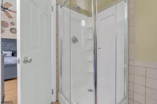 23 Krenkel Ct, Raritan Township, NJ 08822 - Photo 8