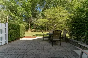 65 Hampshire Dr, Mendham, NJ 07945 - Photo 20