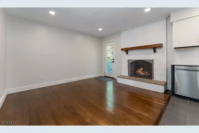 65 Hampshire Dr, Mendham, NJ 07945 - Photo 8