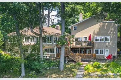 146 Lakewood Dr, Denville, NJ 07834 - Photo 2
