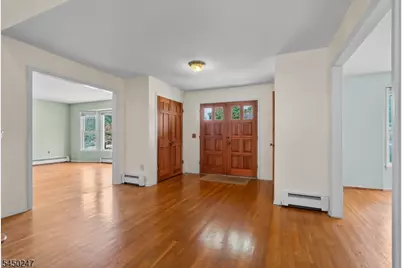 47 E Cheryl Rd, Montville Township, NJ 07058 - Photo 6