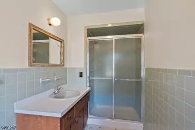 47 E Cheryl Rd, Montville Township, NJ 07058 - Photo 26