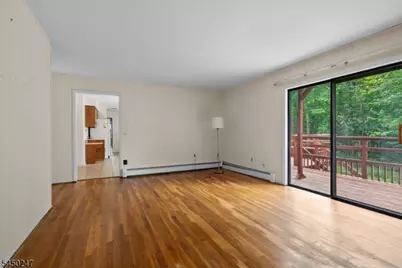 47 E Cheryl Rd, Montville Township, NJ 07058 - Photo 10