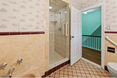 10 Reid Ave, Bloomfield, NJ 07003 - Photo 24