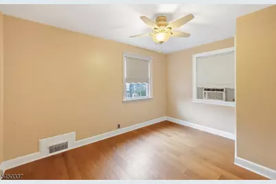 10 Reid Ave, Bloomfield, NJ 07003 - Photo 26